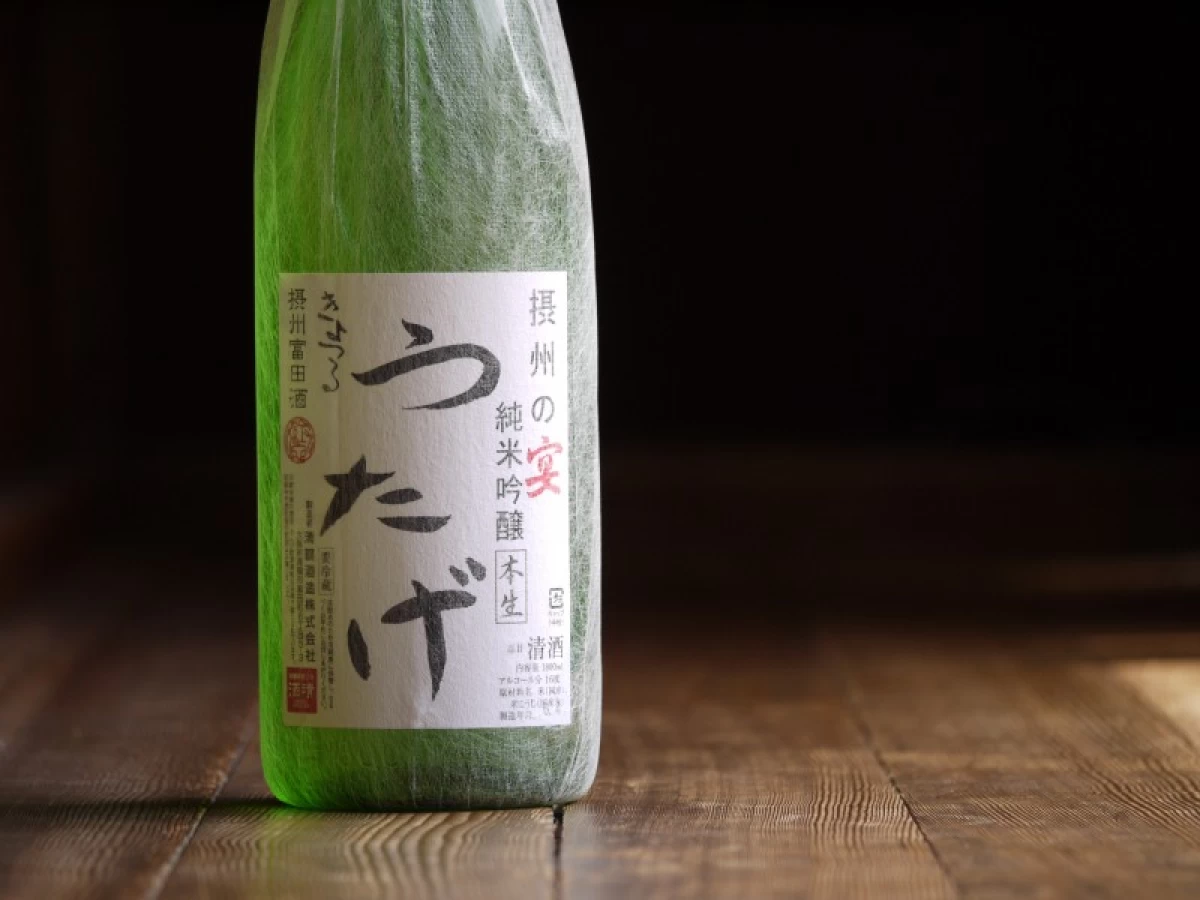 清鶴　純米吟醸酒 「うたげ」1800ml