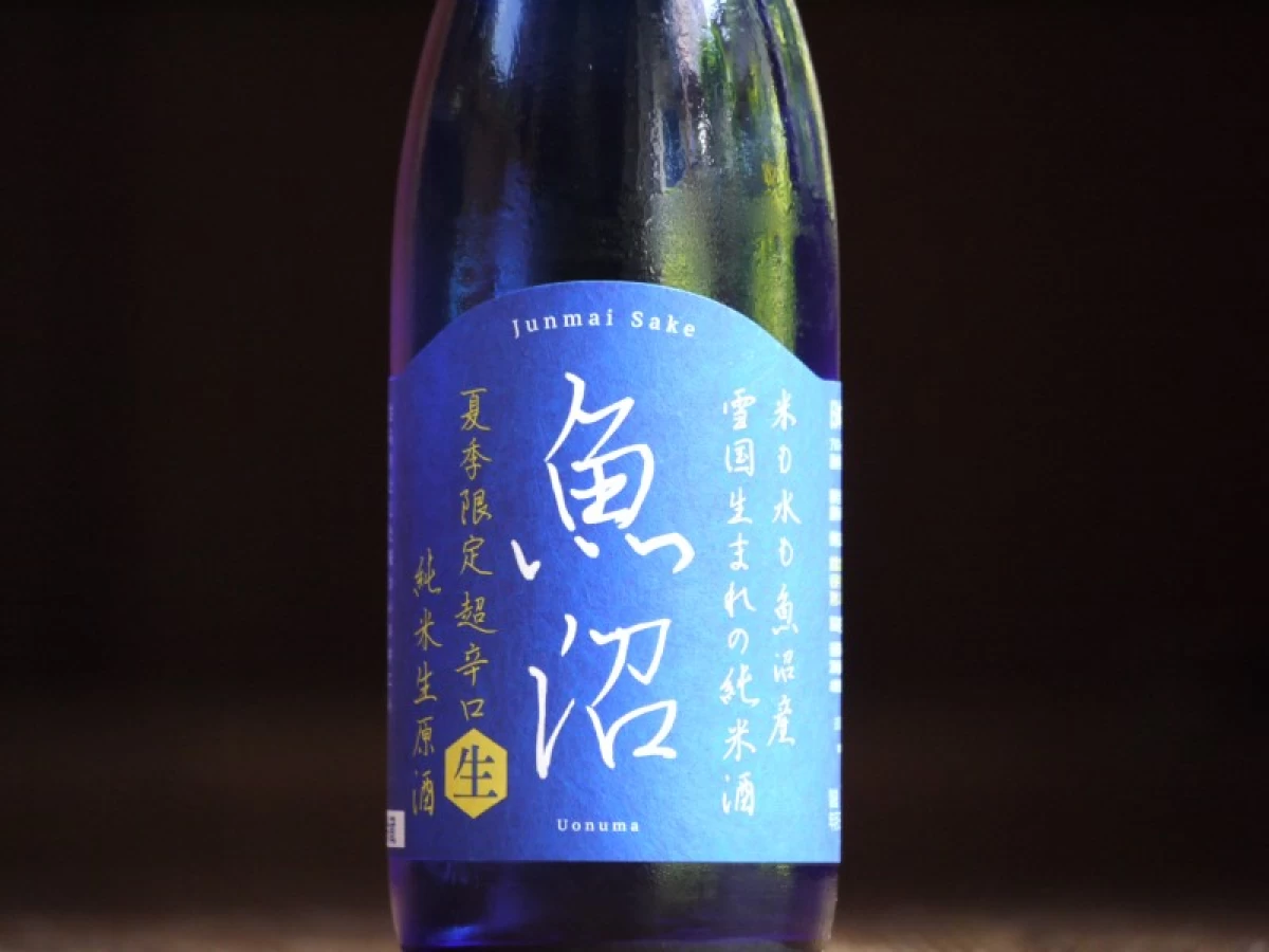 白瀧　淡麗辛口魚沼　純米　生原酒　720ml